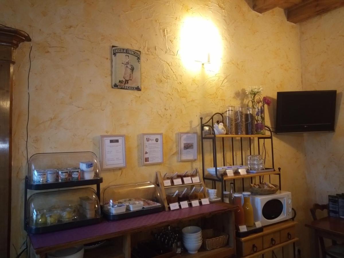 唐琼酒店 Aulnay  外观 照片
